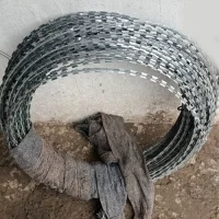 concertina-razor-wire-500x500